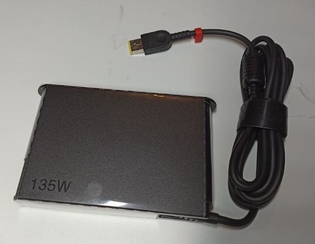 20V 6.75A (135W) oplader voor Lenovo Ideapad Gaming L340, S740, Y50, Y700, Legion Y520, Y730, ThinkPad P1 X1, PA-1131-72FA фото