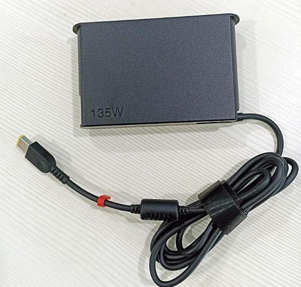 20V 6.75A (135W) oplader voor Lenovo Ideapad Gaming L340, S740, Y50, Y700, Legion Y520, Y730, ThinkPad P1 X1, PA-1131-72FA фото