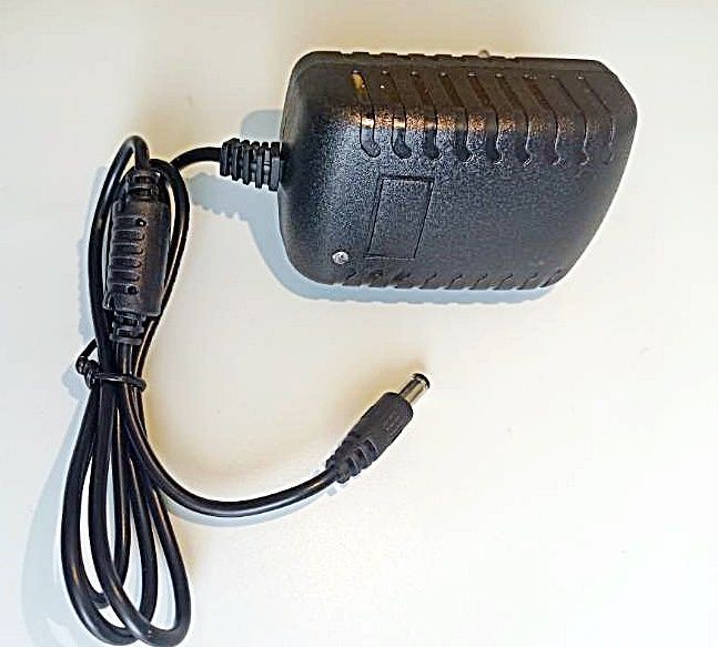12V 3A-voeding met een (5,5 x 2,1/2,5) mm-stekker 12V3A фото