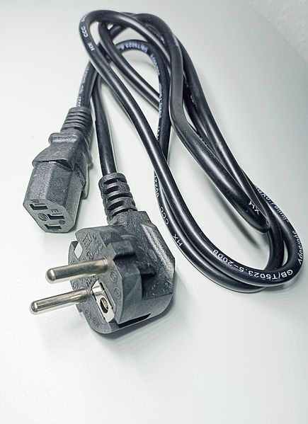 12V 4A (48W) voedingsadapter met (5.5 mm x 2.1) mm-plug 12V4A фото